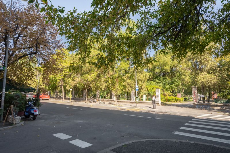 Diham comision 0% - Garsoniera cu vedere spre Parcul Cismigiu - bloc Diham ( MAI)
